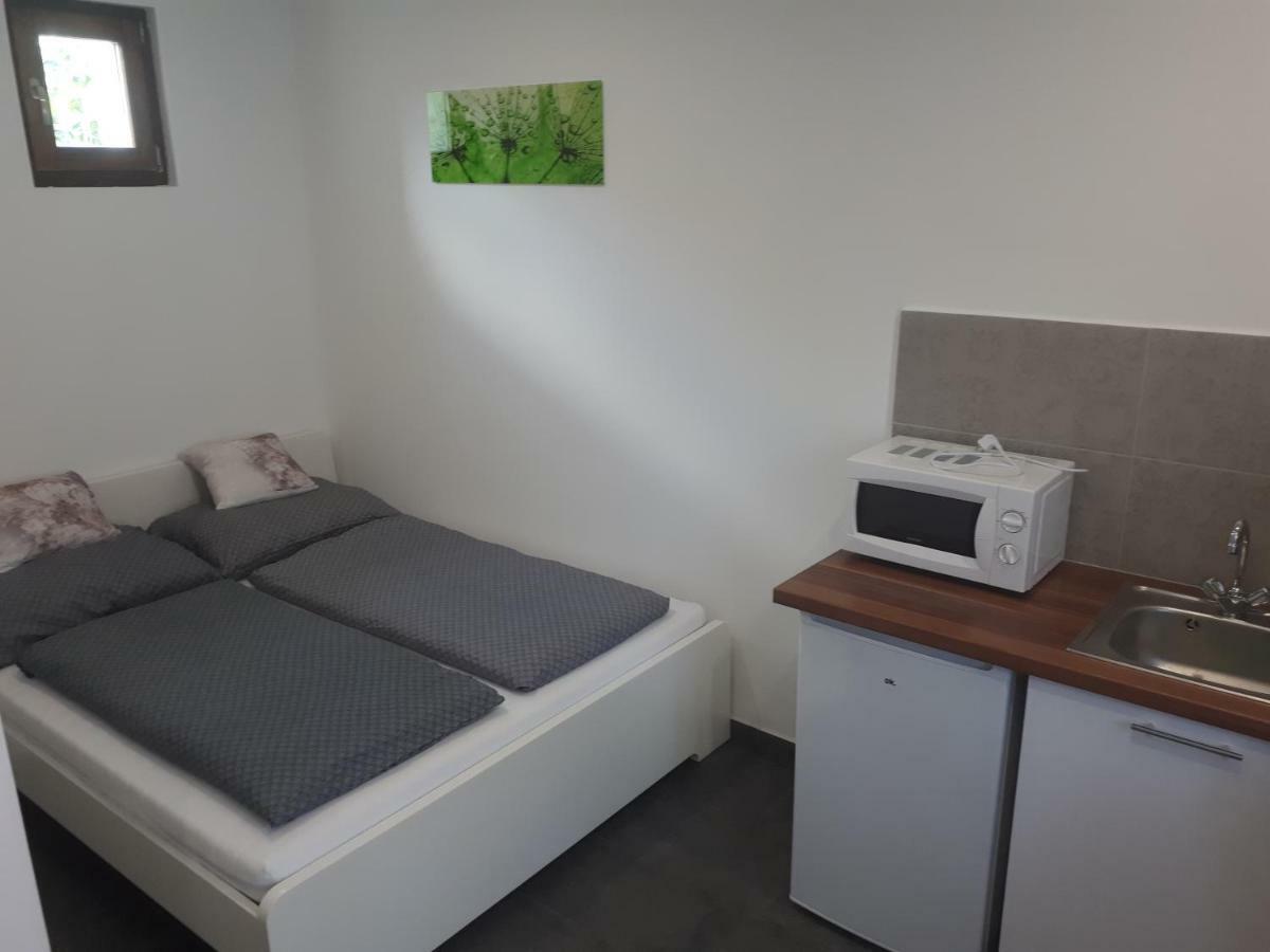 Eden Apartman Hajduszoboszlo Exterior photo
